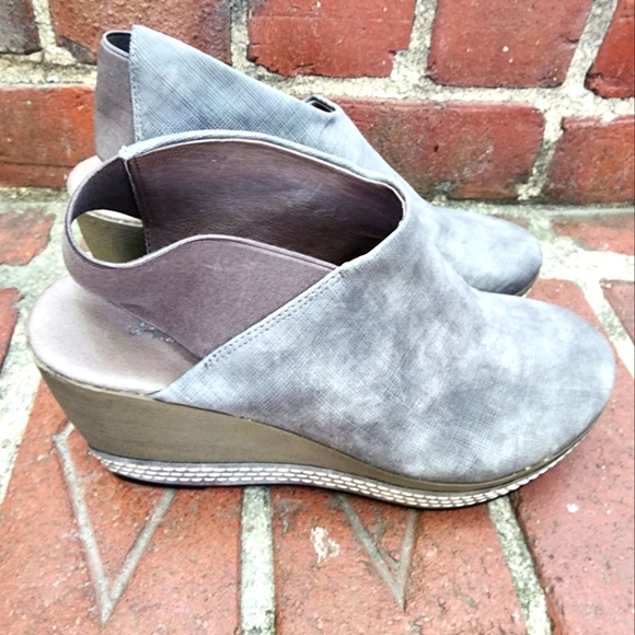 Antelope grey leather wedges size 40 - Picture 1 of 5
